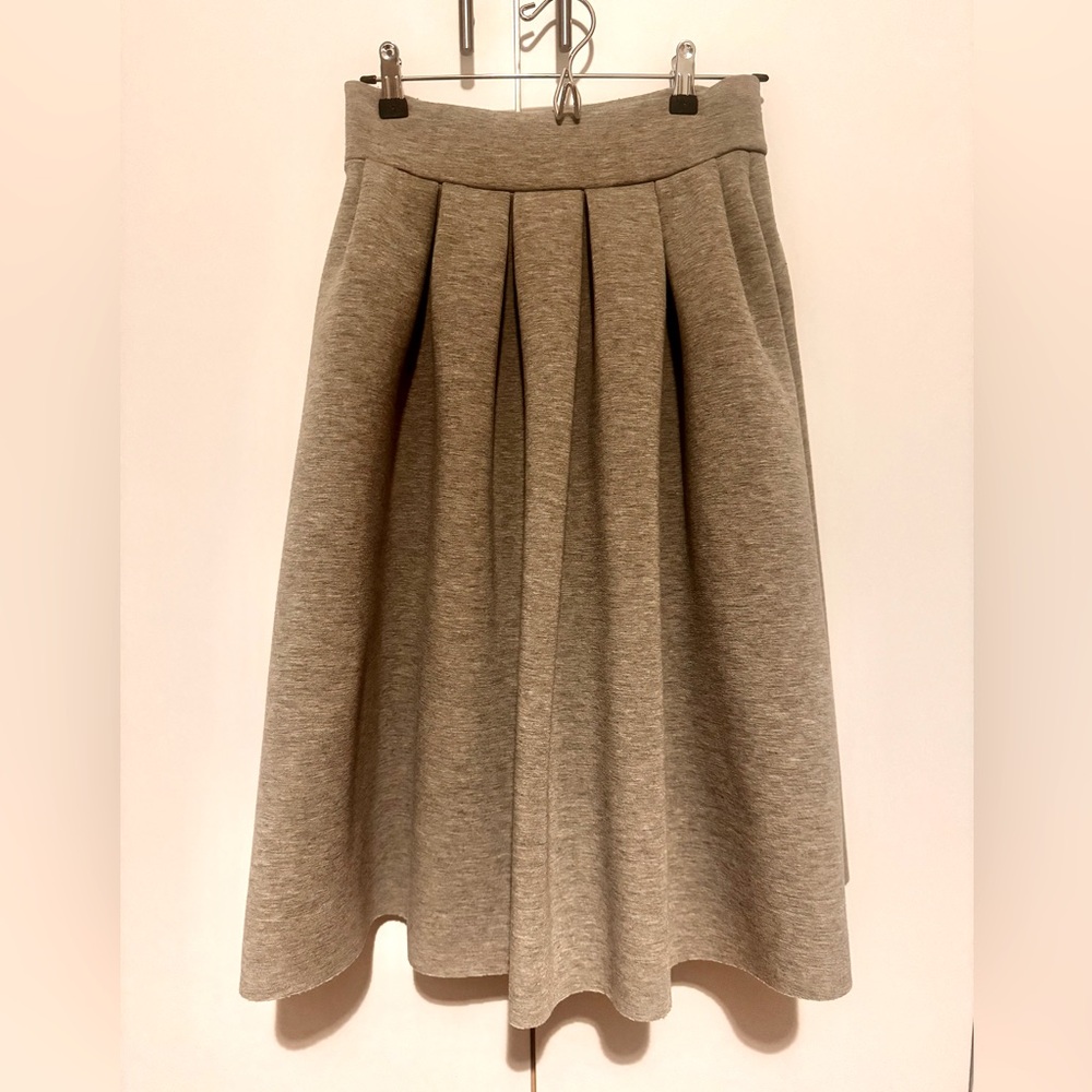 Midi skirt